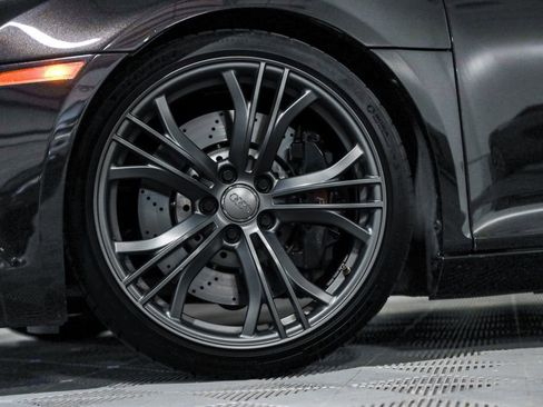 Used 2014 Audi R8 V8 image 13