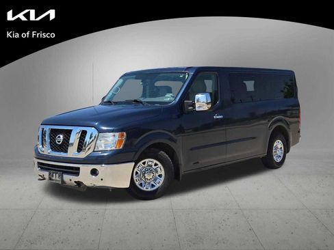 Used 2019 Nissan NV 3500 SL RWD image 1