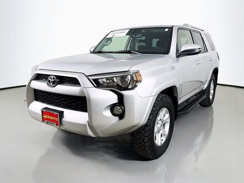 Certified 2018 Toyota 4Runner SR5 Premium image 3