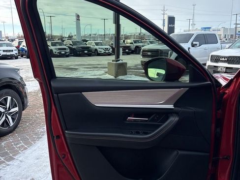 Used 2024 MAZDA CX-90 3.3 Turbo w/ Preferred Package image 11