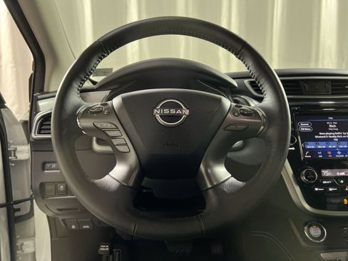 Used 2024 Nissan Murano SV image 22