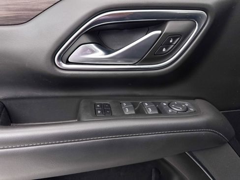 Used 2022 Chevrolet Tahoe Z71 w/ Luxury Package image 29