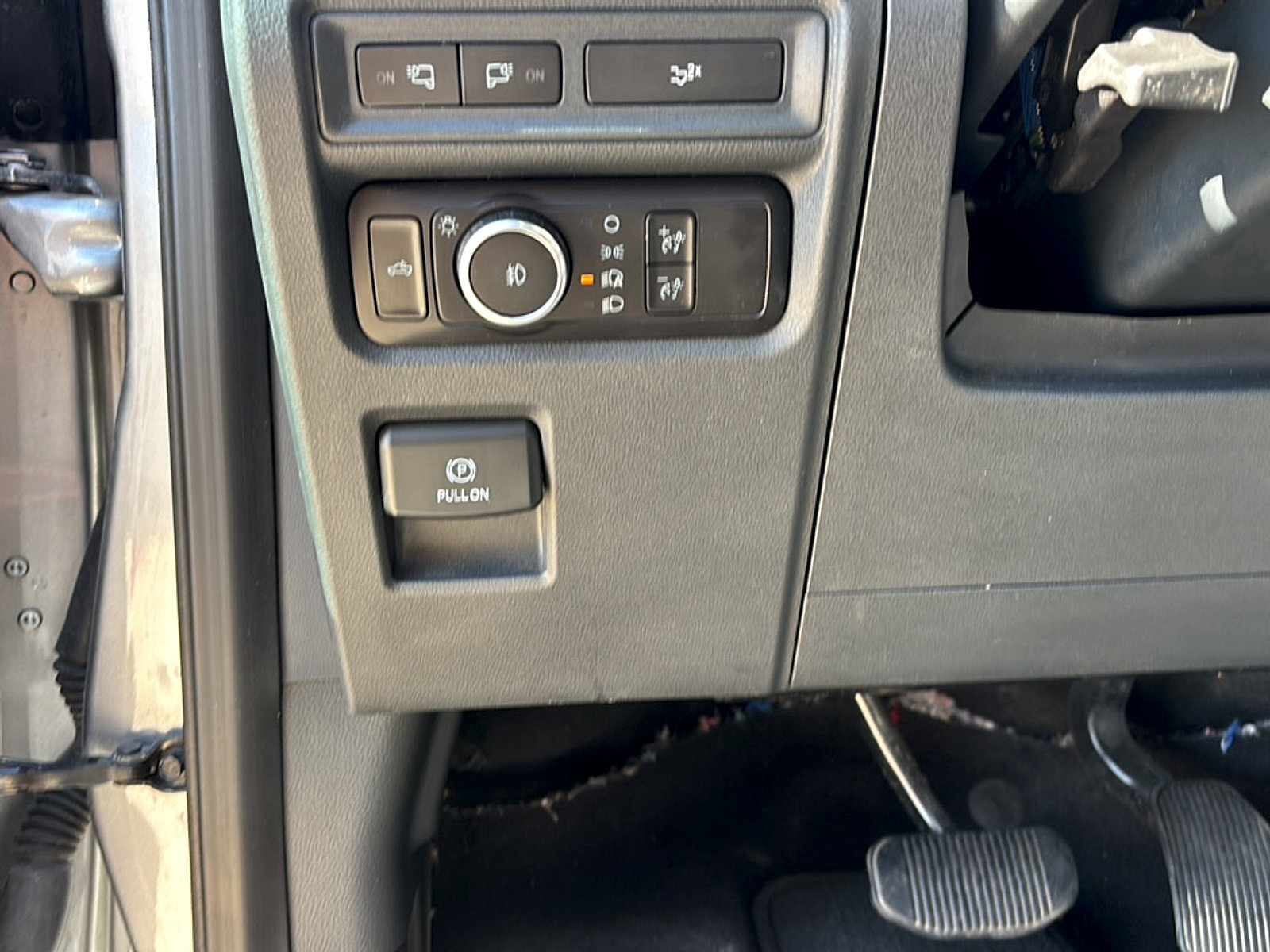 Used 2023 Ford F150 XLT w/ Equipment Group 302A High AWD/4WD image 13