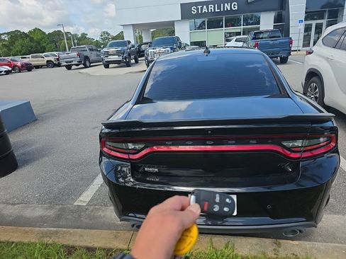 Used 2022 Dodge Charger R/T w/ Blacktop Package RWD image 6