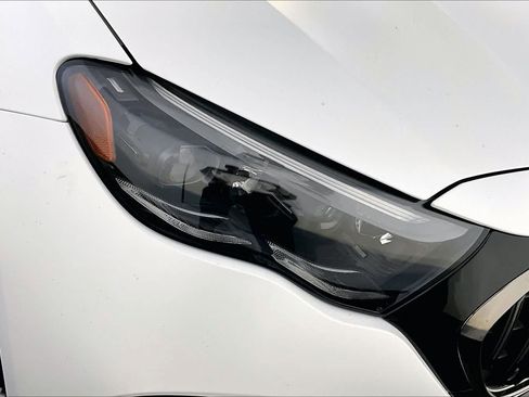 New 2027 Mercedes-Benz E 53 AMG e 4MATIC Wagon image 16