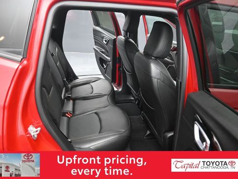 Used 2022 Jeep Compass Limited AWD/4WD image 3
