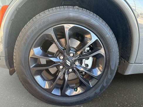 Used 2025 Dodge Durango GT image 7