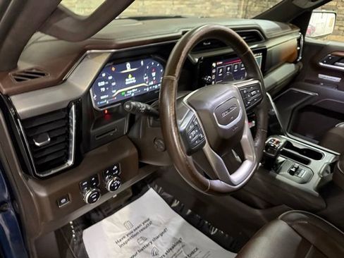 Used 2022 GMC Sierra 1500 Denali AWD/4WD image 25