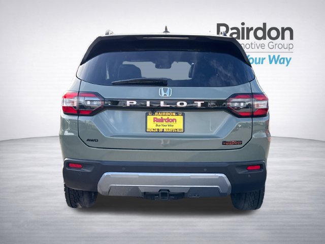 Used 2026 Honda Pilot TrailSport image 6