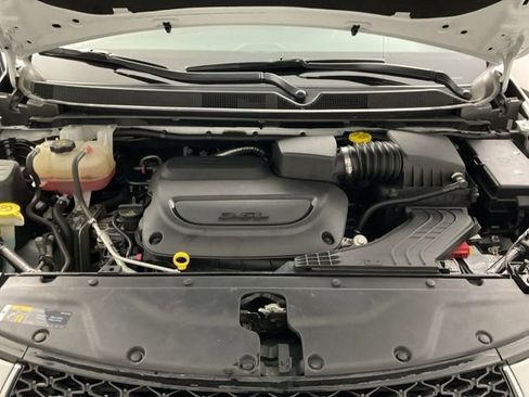 Used 2022 Chrysler Pacifica Limited image 24