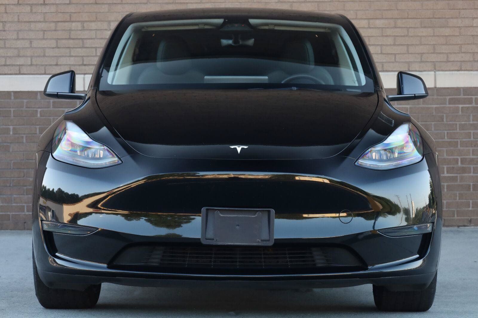 Used 2025 Tesla Model Y Long Range RWD image 6
