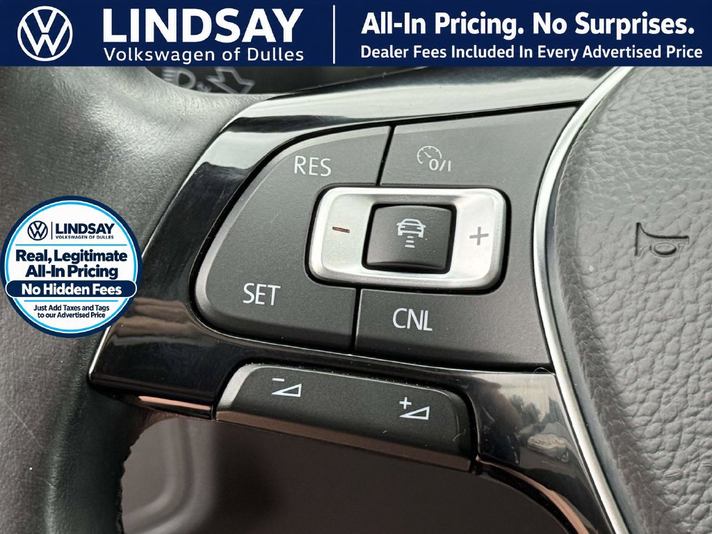 Used 2018 Volkswagen Atlas SEL FWD image 23