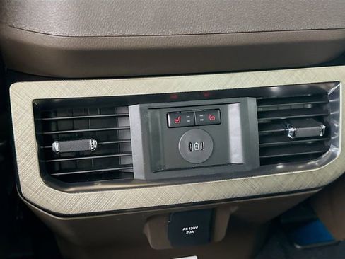 New 2026 Ford F450 King Ranch w/ FX4 Off-Road Package image 25