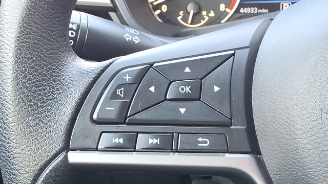 Used 2023 Nissan Altima 2.5 SV FWD image 13