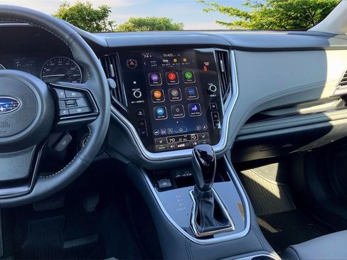 Certified 2025 Subaru Outback Onyx Edition image 9