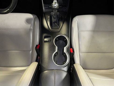 Used 2024 Ford Mustang Premium image 25