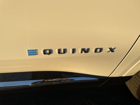 Used 2025 Chevrolet Equinox EV LT w/ Convenience Package image 50