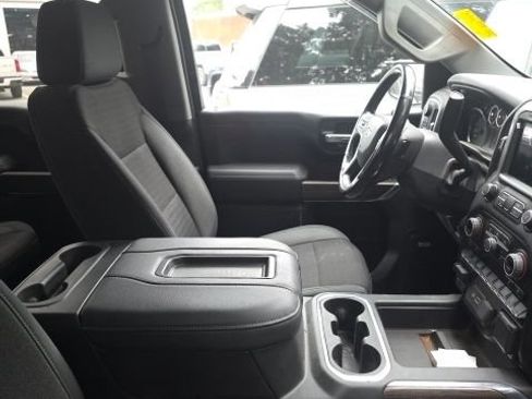 Used 2021 Chevrolet Silverado 1500 LT Trail Boss w/ Convenience Package II AWD/4WD image 14