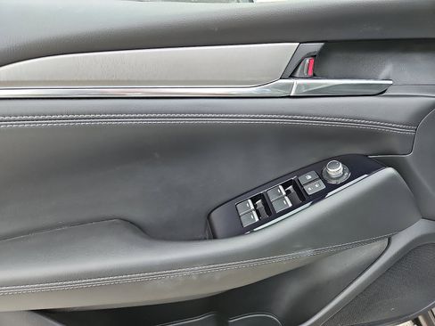 Used 2019 MAZDA MAZDA6 Touring image 12