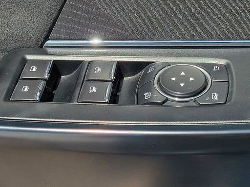 Used 2022 Ford F150 Platinum w/ Equipment Group 701A High AWD/4WD image 21