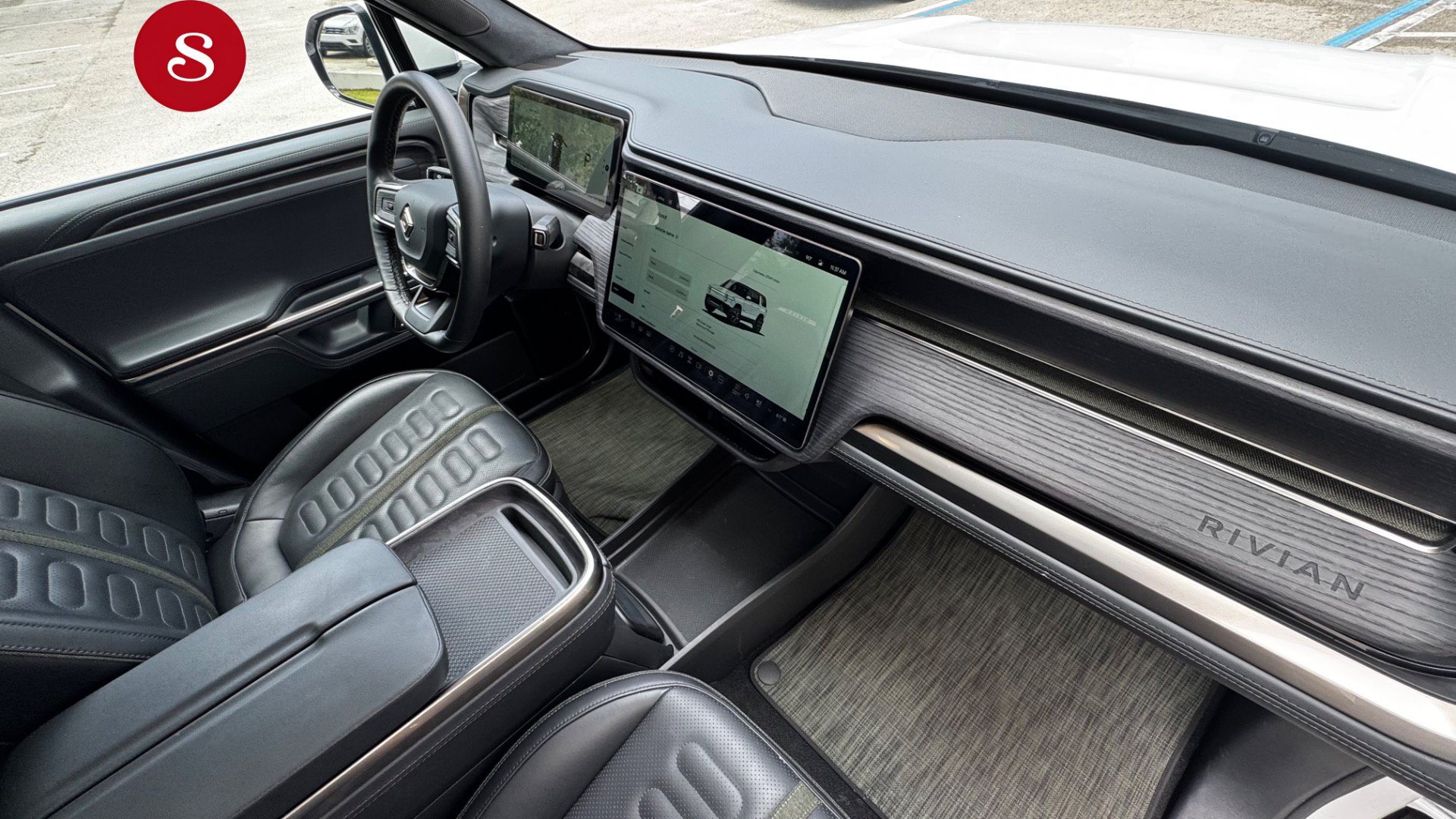 Used 2024 Rivian R1S Adventure Quad AWD/4WD image 12