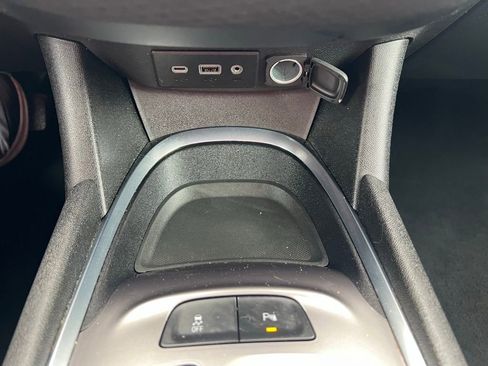 Used 2021 Chevrolet Malibu LT image 31