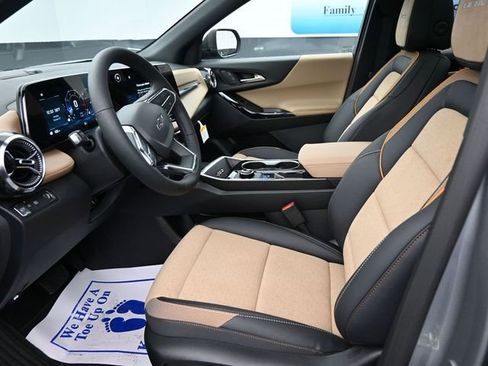 New 2026 Chevrolet Equinox ACTIV w/ Convenience Package III image 13