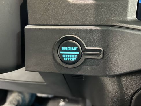 New 2025 Ford Bronco Big Bend image 20