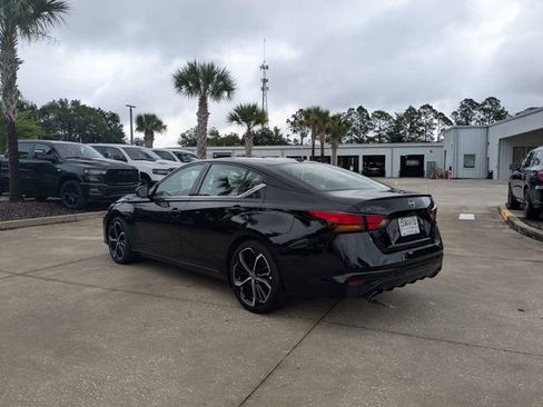 Used 2024 Nissan Altima 2.5 SR FWD image 5