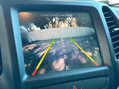 Used 2016 Jeep Cherokee 75th Anniversary image 14