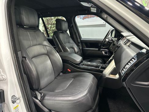 Used 2018 Land Rover Range Rover HSE AWD/4WD image 56