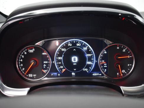 Used 2023 Chevrolet Traverse Premier image 15