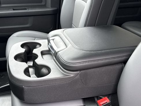 New 2026 RAM 3500 Tradesman AWD/4WD image 25