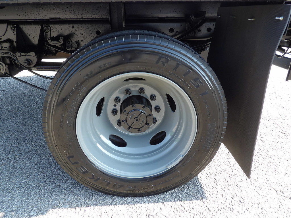 Used 2022 Ford F550 2WD Crew Cab Super Duty w/ Power Equipment Group image 53