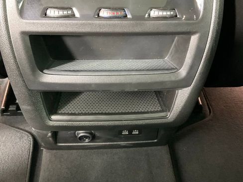 Used 2025 BMW X5 xDrive40i w/ Executive Package image 23