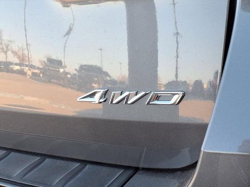 Used 2023 Ford Explorer ST-Line image 8