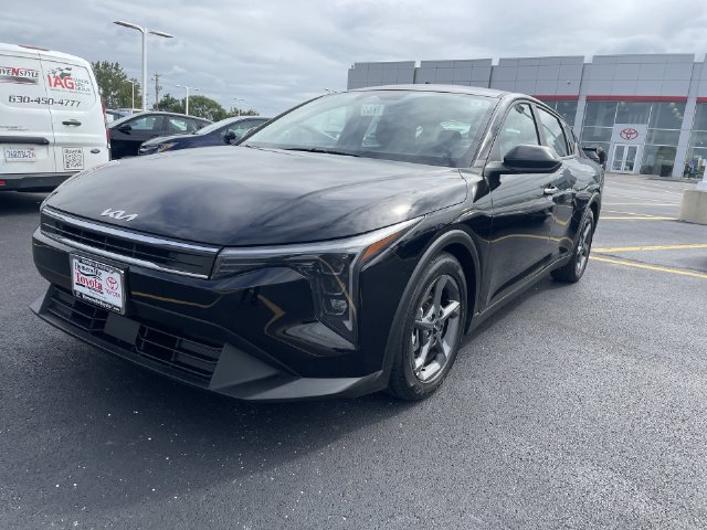 Used 2025 Kia K4 FWD image 12