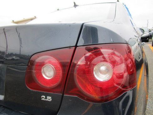 Used 2008 Volkswagen Jetta SE image 25