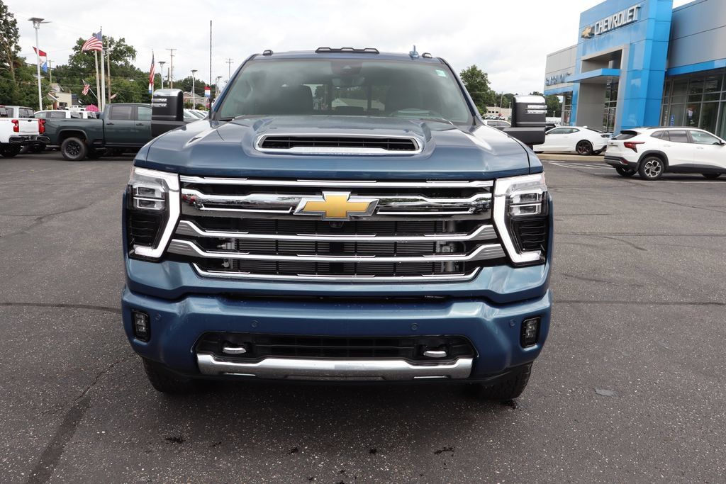 New 2026 Chevrolet Silverado 3500 High Country w/ Technology Package AWD/4WD image 27