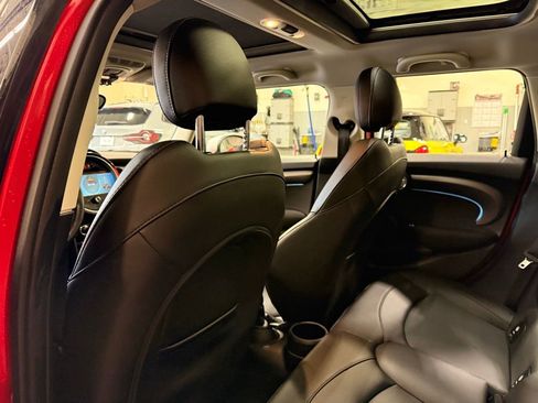 Certified 2023 MINI Cooper S image 21