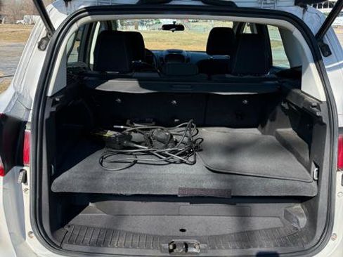 Used 2017 Ford C-MAX Energi SE w/ Equipment Group 401A image 15