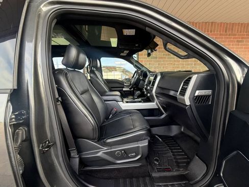 Used 2017 Ford F150 Lariat AWD/4WD image 25