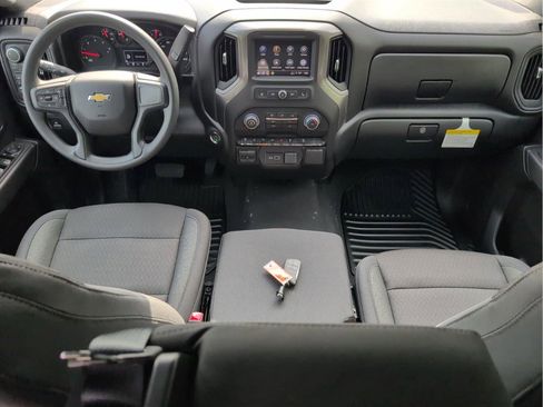 New 2026 Chevrolet Silverado 2500 Custom w/ Custom Value Package image 17