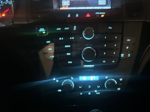 Used 2013 Buick Regal GS image 19