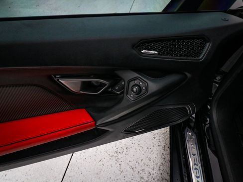 Used 2020 Lamborghini Huracan EVO AWD/4WD image 17