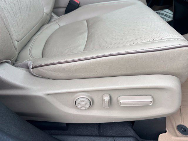 Used 2024 Honda Odyssey Elite image 12