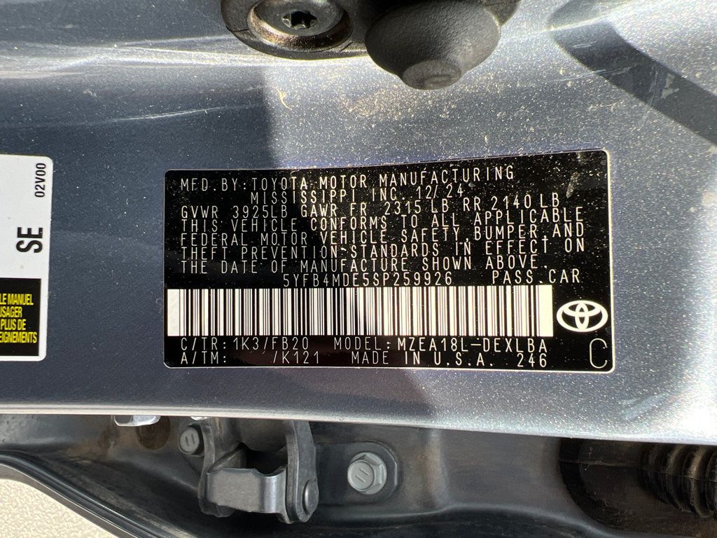 Used 2025 Toyota Corolla LE FWD image 30