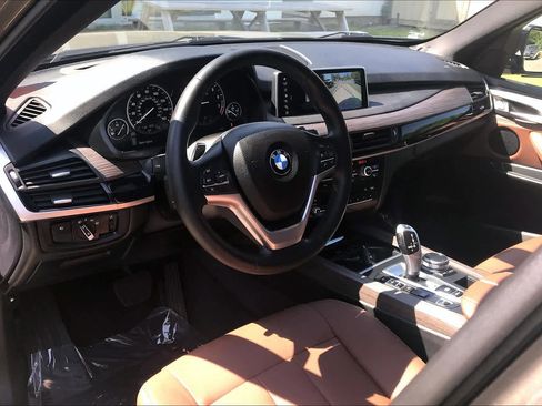 Used 2018 BMW X5 xDrive40e image 17