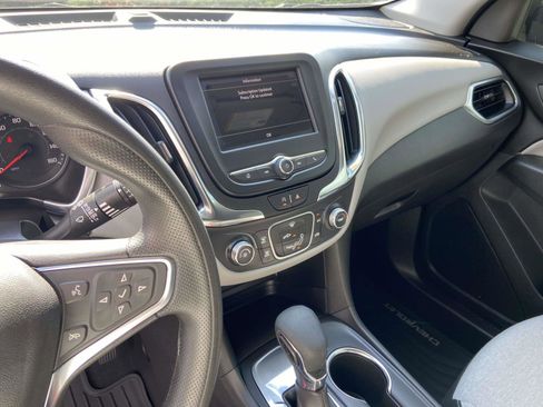 Certified 2024 Chevrolet Equinox LS w/ LS Convenience Package image 13