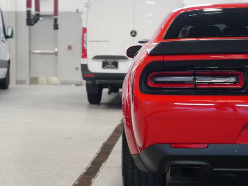 Used 2023 Dodge Challenger SRT Hellcat image 11